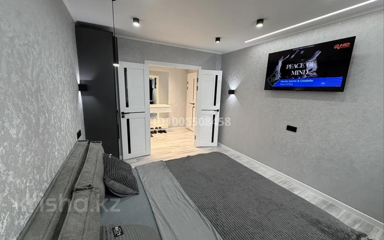 1-комнатная квартира · 60 м² · 8/9 этаж, Павла Корчагина 138 — Качарская за 5 000 ₸ в Рудном — фото 4