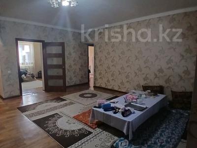 4-комнатная квартира · 68 м² · 3/4 этаж, мкр Наурыз 1а за 190 000 ₸ в Шымкенте, Туран р-н