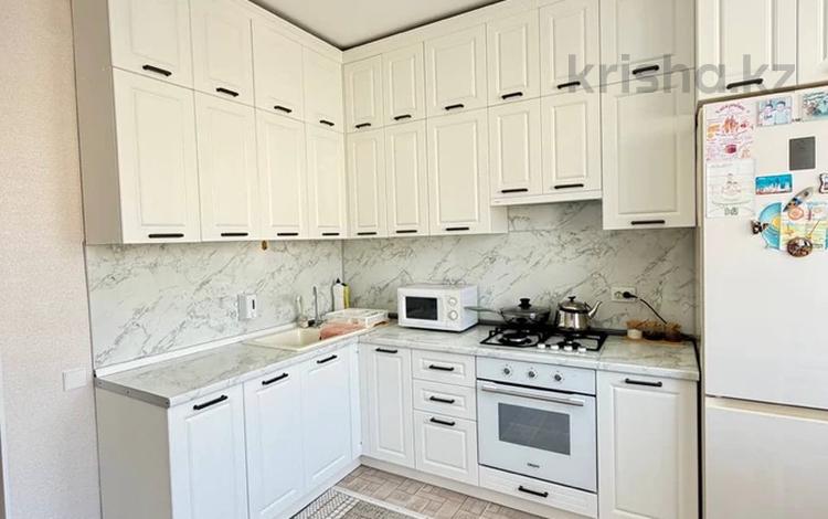2-бөлмелі пәтер · 60 м² · 4/5 қабат, 19-ш/а. 38, бағасы: 21.5 млн ₸ в Актау, 19-й мкр — фото 2
