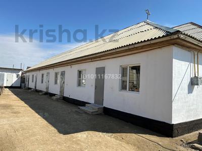 Отдельный дом · 8 комнат · 197 м² · 6 сот., Жилмассив Көктем 13 — Напротив ул.Каламкас 9 за 20 млн ₸ в Атамекене