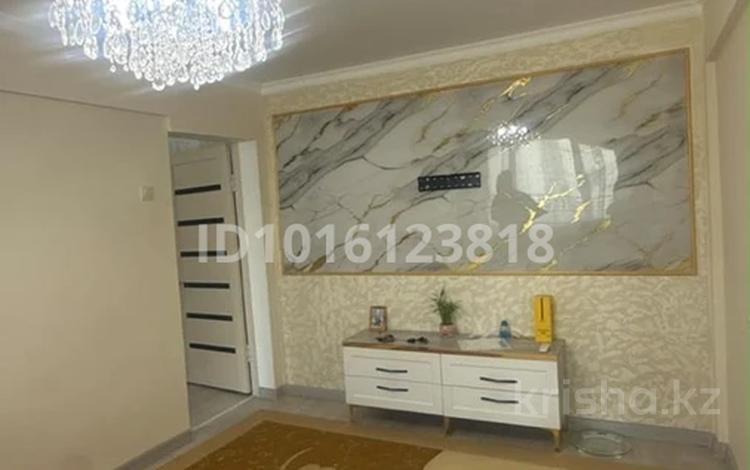 2-комнатная квартира · 45.5 м² · 4/5 этаж, мкр Центральный, Абая 17а 17а за 180 000 ₸ в Атырау — фото 11