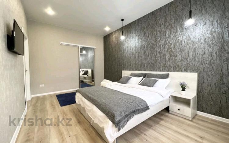 1-бөлмелі пәтер · 40 м² · 7/18 қабат, Розыбакиева 237/1 — Левитана, бағасы: 2 500 〒 в Алматы, Бостандыкский р-н — фото 2