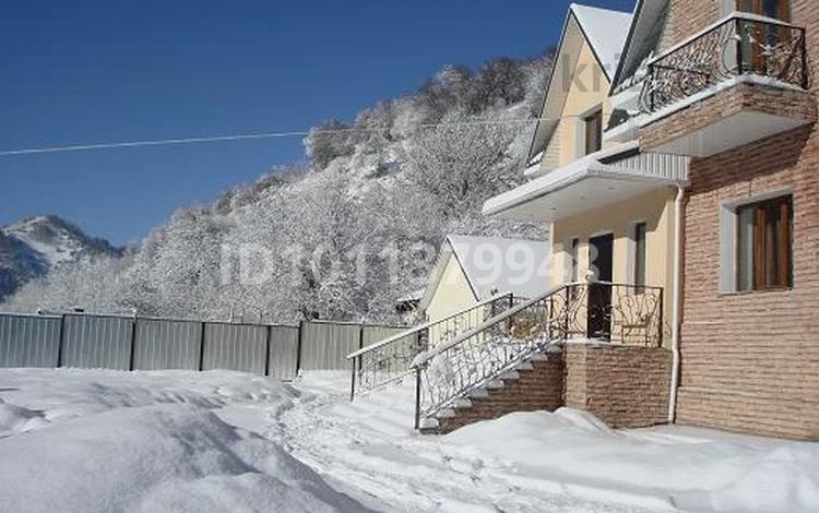 Отдельный дом · 7 комнат · 300 м² · 20 сот., мкр Бутаковка, Мкр Бутаковка, ул.Асета Бейсеуова 165 за 1.6 млн ₸ в Алматы, Медеуский р-н — фото 2