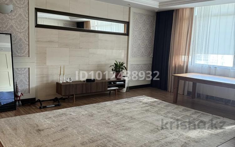 4-бөлмелі пәтер · 145 м² · 17/22 қабат, Кошкарбаева 10, бағасы: 110 млн ₸ в Астане, Сарайшык р-н — фото 2