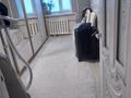 2-комнатная квартира · 147 м² · 3/5 этаж, Независимости 3 — В центре. Продаем квартиру за 9 . Оставляем некоторые вещи! торг есть пишите, звоните по номеру за 9 млн ₸ в Сатпаев — фото 4