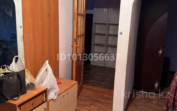 4-комнатная квартира · 64 м² · 1/4 этаж, Жунисалиева Айтиева 28 — В центре города за 180 000 ₸ в Таразе — фото 2