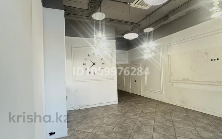 Свободное назначение, магазины и бутики · 30 м² за 350 000 〒 в Алматы, Бостандыкский р-н — фото 2