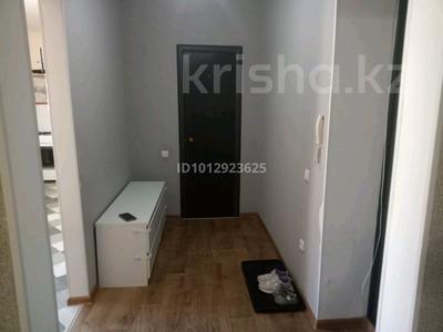1-комнатная квартира · 62 м² · 5/5 этаж, мкр Астана за 100 000 ₸ в Уральске