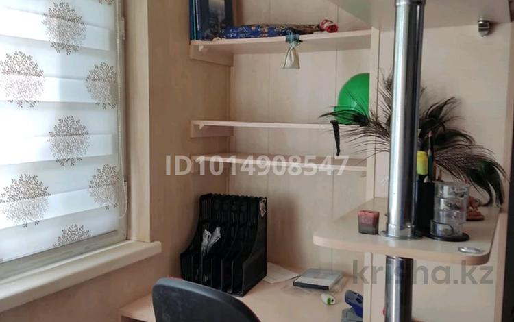 1-бөлмелі пәтер · 30 м² · 2/5 қабат, Клочкова 166 — Ауэзова - Бухар-жырау, бағасы: 250 000 ₸ в Алматы, Бостандыкский р-н — фото 2