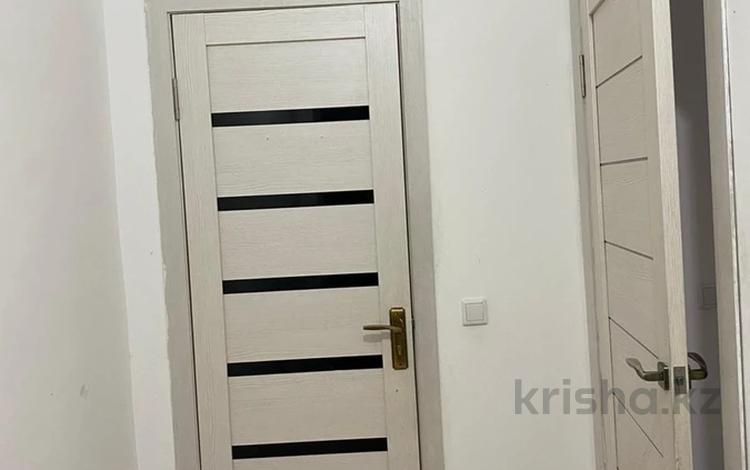 2-комнатная квартира, 60 м², 1/9 этаж, мкр Туран 62а за 19 млн 〒 в Шымкенте, Каратауский р-н — фото 2