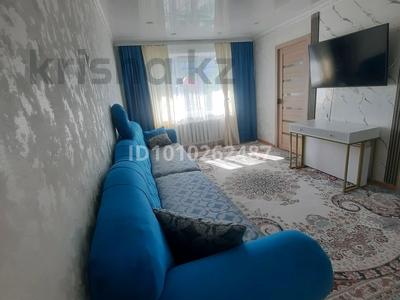 4-бөлмелі пәтер · 62 м² · 1/5 қабат, Майкудук, Майкудук, 17й микрорайон — ТД "Реал", бағасы: 17 млн ₸ в Караганде, Алихана Бокейханова р-н