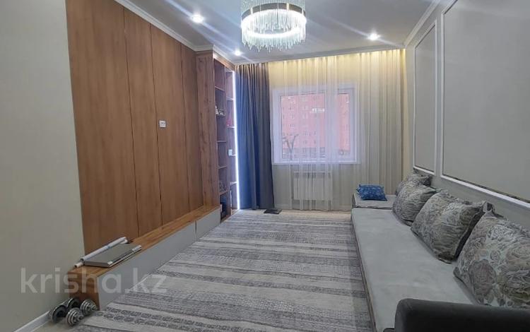 2-комнатная квартира · 71.8 м² · 2/5 этаж, мкр. Алтын орда за 33 млн ₸ в Актобе — фото 2
