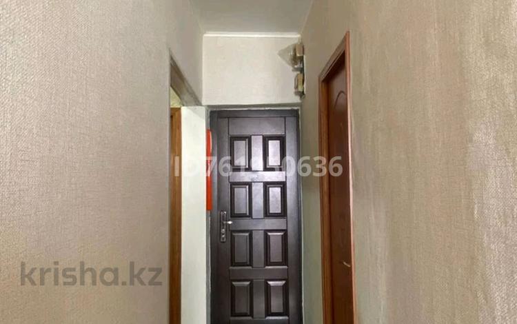 2-бөлмелі пәтер · 55.9 м² · 4/5 қабат, 27-й мкр 13 — Рядом с 16 школой, бағасы: 13.5 млн ₸ в Актау — фото 2