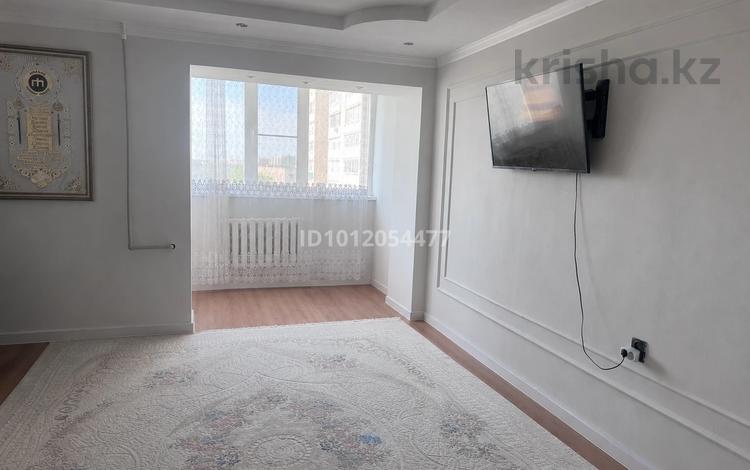 3-комнатная квартира · 66 м² · 6/9 этаж, ул. 101-й Стрелковой Бригады 7 за 25 млн ₸ в Актобе — фото 2