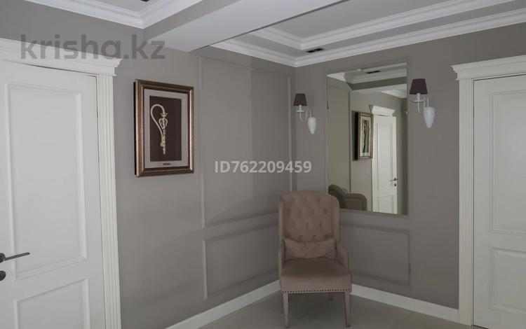 4-бөлмелі пәтер · 153 м² · 4/5 қабат, мкр Алмагуль, Радостовца — Ул Розыбакиева, бағасы: 1 млн ₸ в Алматы, Бостандыкский р-н — фото 2