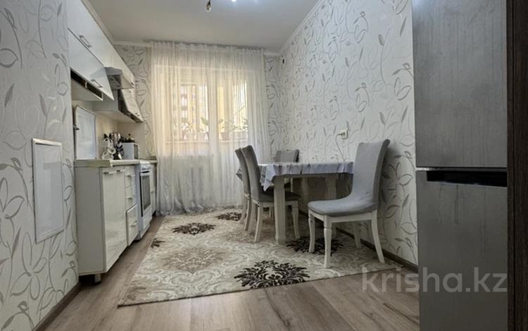 3-бөлмелі пәтер · 81 м² · 6/12 қабат, Сакена Сейфуллина 41, бағасы: 44.5 млн ₸ в Астане, р-н Байконур — фото 2