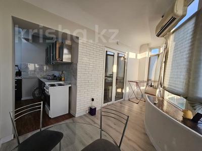 4-бөлмелі пәтер · 98 м² · 6/12 қабат, Курмангазы 67 — Желтоксан, бағасы: 500 000 〒 в Алматы, Алмалинский р-н