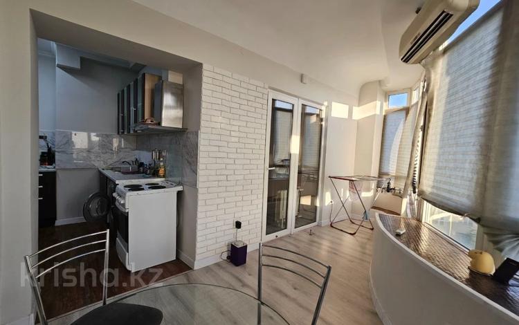 4-бөлмелі пәтер · 98 м² · 6/12 қабат, Курмангазы 67 — Желтоксан, бағасы: 500 000 〒 в Алматы, Алмалинский р-н — фото 2