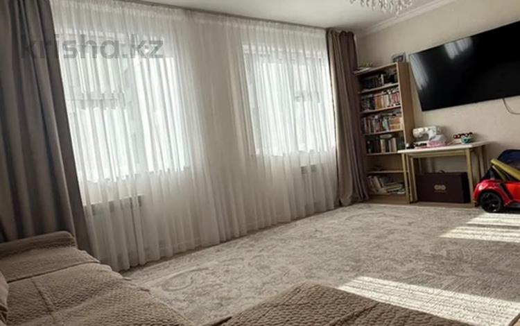 3-комнатная квартира · 81.6 м² · 8/9 этаж, Улы дала 86 — Улы Дала за 44 млн ₸ в Астане, Есильский р-н — фото 2