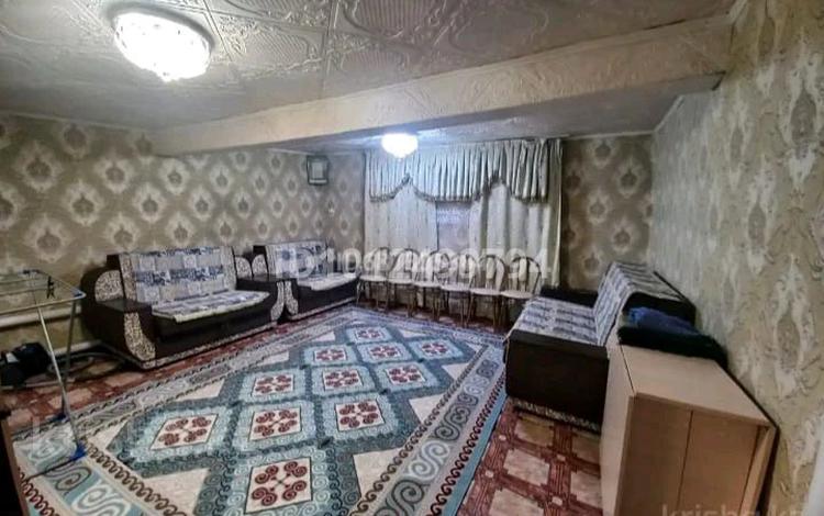 Отдельный дом · 2 комнаты · 50 м² · 2 сот., Гагарина 31 за 12 млн ₸ в Семее — фото 2