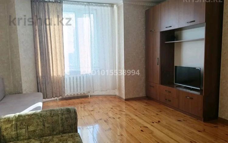 1-бөлмелі пәтер · 50 м² · 10/12 қабат, Сарыарка 50 — Р-н Медицинский университет, бағасы: 19.5 млн ₸ в Астане, Сарыарка р-н — фото 2