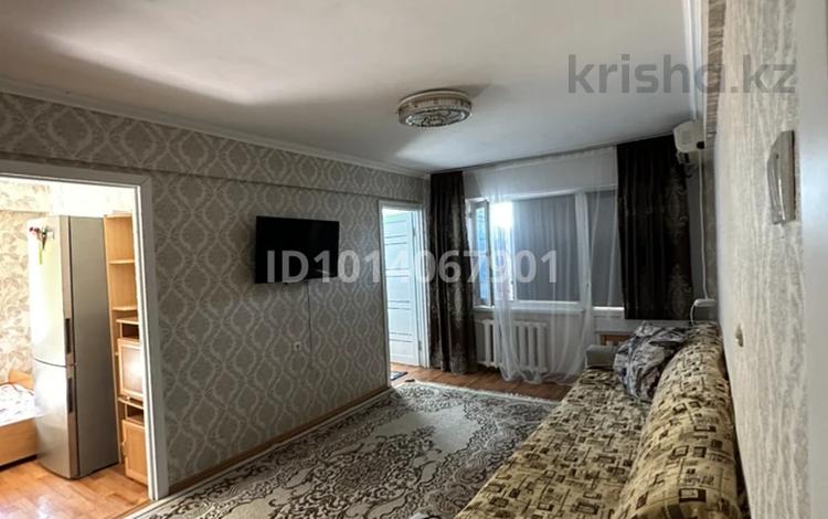 3-комнатная квартира · 56 м² · 3/5 этаж, Сабитовой за 12 000 ₸ в Балхаше — фото 2