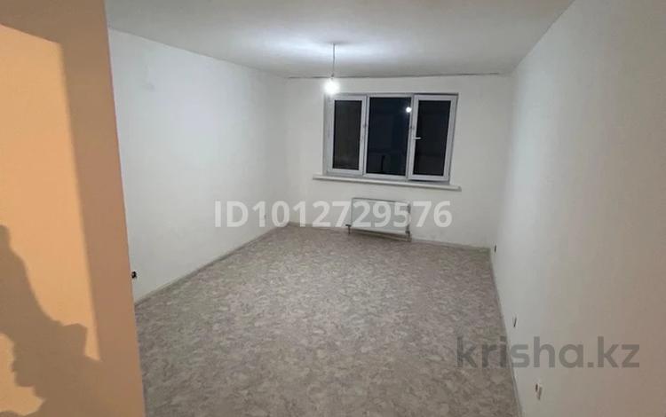 3-бөлмелі пәтер · 70 м² · 5/6 қабат, мкр Мадениет, Мкр. Мадениет 834/24, бағасы: 200 000 ₸ в Алматы, Алатауский р-н — фото 2