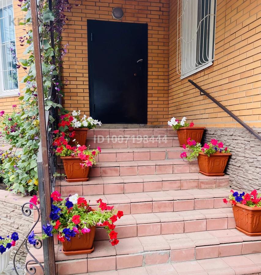 Отдельный дом · 4 комнаты · 160 м² · 10 сот.