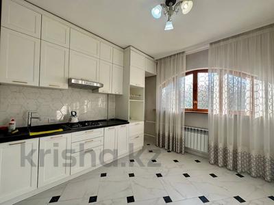 3-комнатная квартира, 72 м², 2/9 этаж помесячно, Жетису-1 28 — Абая - Момышулы за 350 000 〒 в Алматы, Ауэзовский р-н