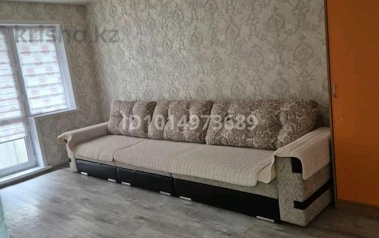 1-комнатная квартира · 42 м² · 4/5 этаж, Майкудук, Майкудук, 13й микрорайон 4 за 120 000 ₸ в Караганде, Алихана Бокейханова р-н — фото 2