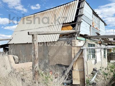 Дача · 2 комнаты · 10 м² · 8 сот., Вишневая 87 за 2 млн 〒 в Сатпаев