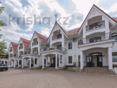 Аренда домов или дач в Алматы: Часть дома · 5 комнат · 380 м², мкр Горный Гигант, Иванилова 54Б за 2.5 млн 〒 Часть дома · 5 комнат · 380 м², мкр Горный Гигант, Иванилова 54Б за 2.5 млн 〒 в Алматы, Медеуский р-н