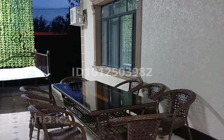 Дача · 3 комнаты · 60 м², жилой массив Кайнар Булак, Енбек 100 — Энергетиков за 50 000 〒 в Шымкенте, Абайский р-н — фото 2
