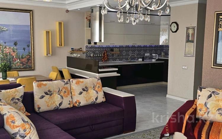 4-комнатная квартира · 140 м² · 23/25 этаж, Абиша Кекилбайулы 270 за 750 000 ₸ в Алматы, Бостандыкский р-н — фото 2