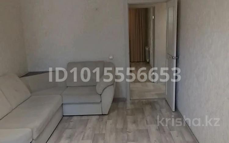 2-бөлмелі пәтер · 50 м² · 2/5 қабат, Быковского 7, бағасы: 10 000 ₸ в Костанае — фото 2