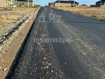 Участок · 8 соток, мкр Нуршуак, Шұбарағаш — Нұршуақ м/а жер сатылады 8 соттык су свет бары бар за 14.5 млн 〒 в Шымкенте, Абайский р-н