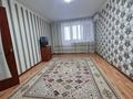 2-комнатная квартира, 60 м², 9/10 этаж помесячно, мкр 12 39 за 170 000 〒 в Актобе, мкр 12 — фото 6