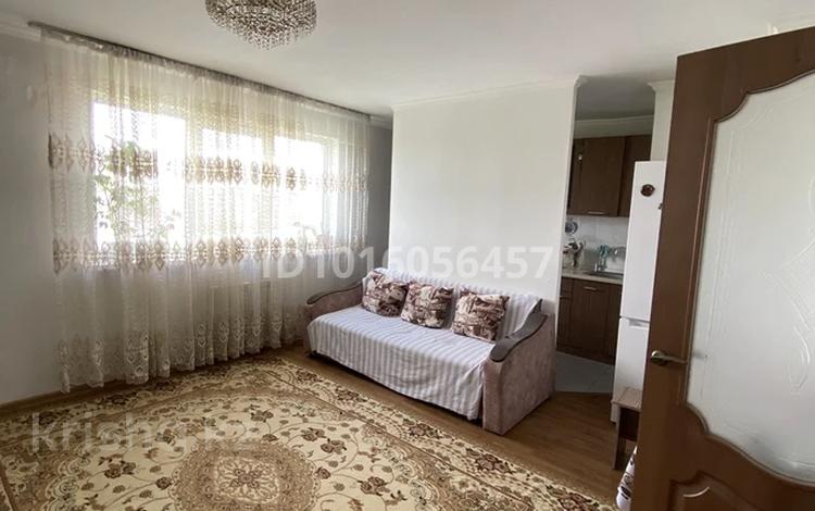 2-бөлмелі пәтер · 52 м² · 11/16 қабат, Жандосова 140 — Жандосова Алтынсарина, бағасы: 300 000 ₸ в Алматы, Ауэзовский р-н — фото 2