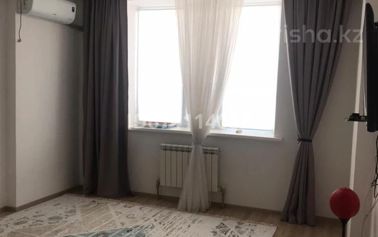 1-бөлмелі пәтер · 54 м² · 4/8 қабат, мкр Нурсая, Габдиева 47, бағасы: 195 000 ₸ в Атырау — фото 3