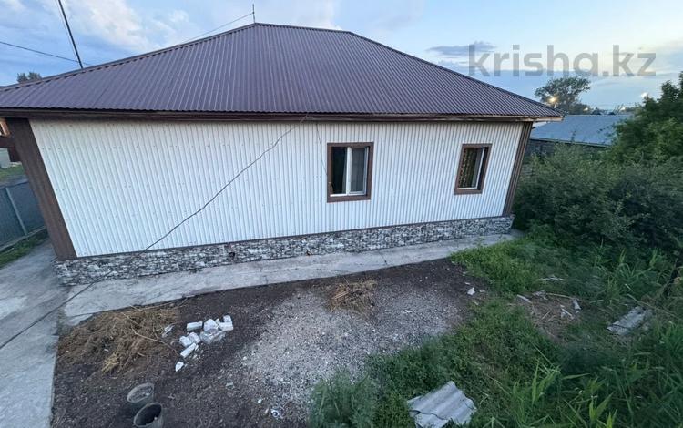 Жеке үй · 4 бөлме · 83 м² · 8 жүзд., 12 линия, бағасы: 21 млн ₸ в Семее — фото 24