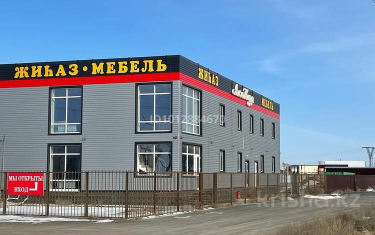 Свободное назначение · 700 м² за 290 млн ₸ в Атырау, мкр СМП 163 — фото 2