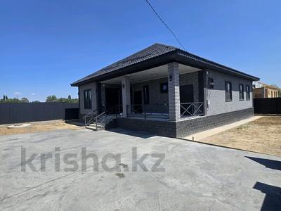 Отдельный дом · 5 комнат · 200 м² · 6 сот., Абылайхана 198 за 43 млн ₸ в Каскелене