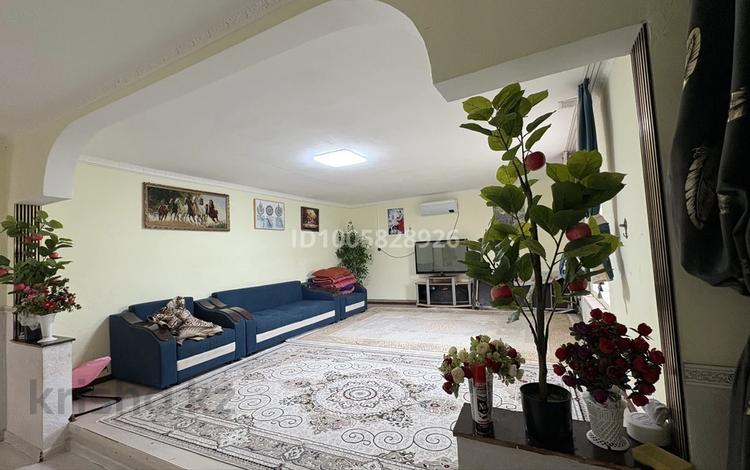 Отдельный дом · 8 комнат · 20.5 м² · 12 сот., Емір 2 34/2 — Асфалт за 20 млн 〒 в Батыре — фото 4