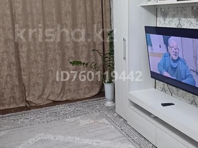 Продажа квартир в Восточно-Казахстанской обл.: 3-комнатная квартира · 56.2 м² · 2/5 этаж, Комарова 4 за 10 млн 〒 3-комнатная квартира · 56.2 м² · 2/5 этаж, Комарова 4 за 10 млн 〒 в Алтае