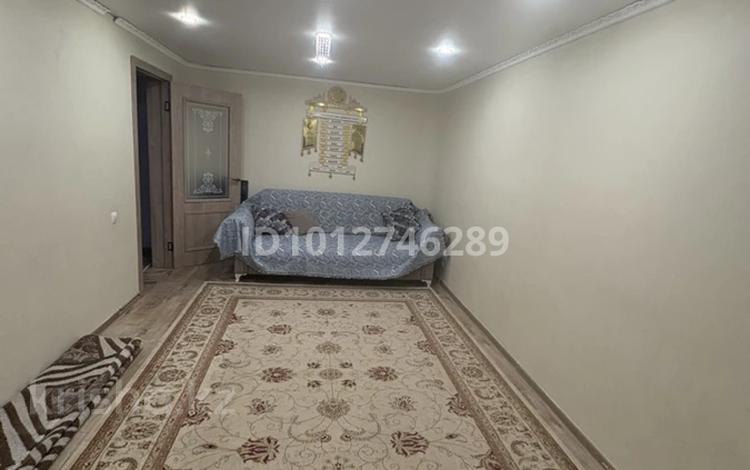 3-бөлмелі пәтер · 80.4 м² · 2/5 қабат, Энергетиков 56, бағасы: 23 млн ₸ в Экибастузе — фото 2