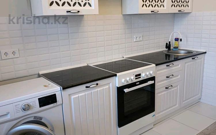 1-бөлмелі пәтер · 41 м² · 13/13 қабат, Есенова 160/3 — Суюнбая, бағасы: 250 000 ₸ в Алматы, Жетысуский р-н — фото 4