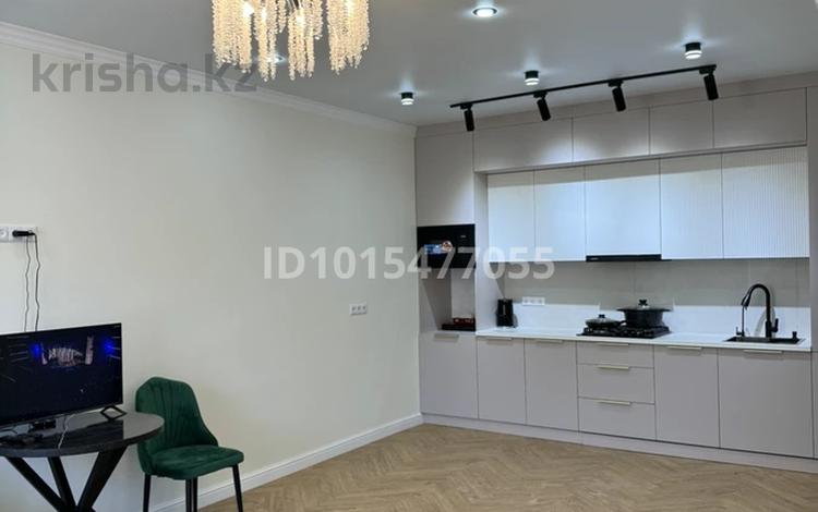 2-комнатная квартира · 55 м² · 7/9 этаж, Самал 82/6 за 220 000 ₸ в Уральске — фото 2