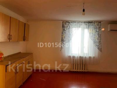 Отдельный дом · 4 комнаты · 130 м² · 10 сот., Алфараби 128 за 60 000 ₸ в 