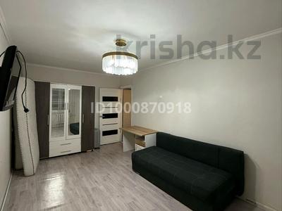 Пәтерлер в Карагандинской обл.: 1-бөлмелі пәтер · 33 м² · 3/5 қабат, Майкудук, Майкудук, 16й микрорайон 27, бағасы: 90 000 〒 1-бөлмелі пәтер · 33 м² · 3/5 қабат, Майкудук, Майкудук, 16й микрорайон 27, бағасы: 90 000 〒 в Караганде, Алихана Бокейханова р-н