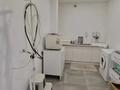 Салоны красоты, медцентры и аптеки, кабинеты и рабочие места · 245 м² за ~ 2.2 млн ₸ в Алматы, Алмалинский р-н — фото 9